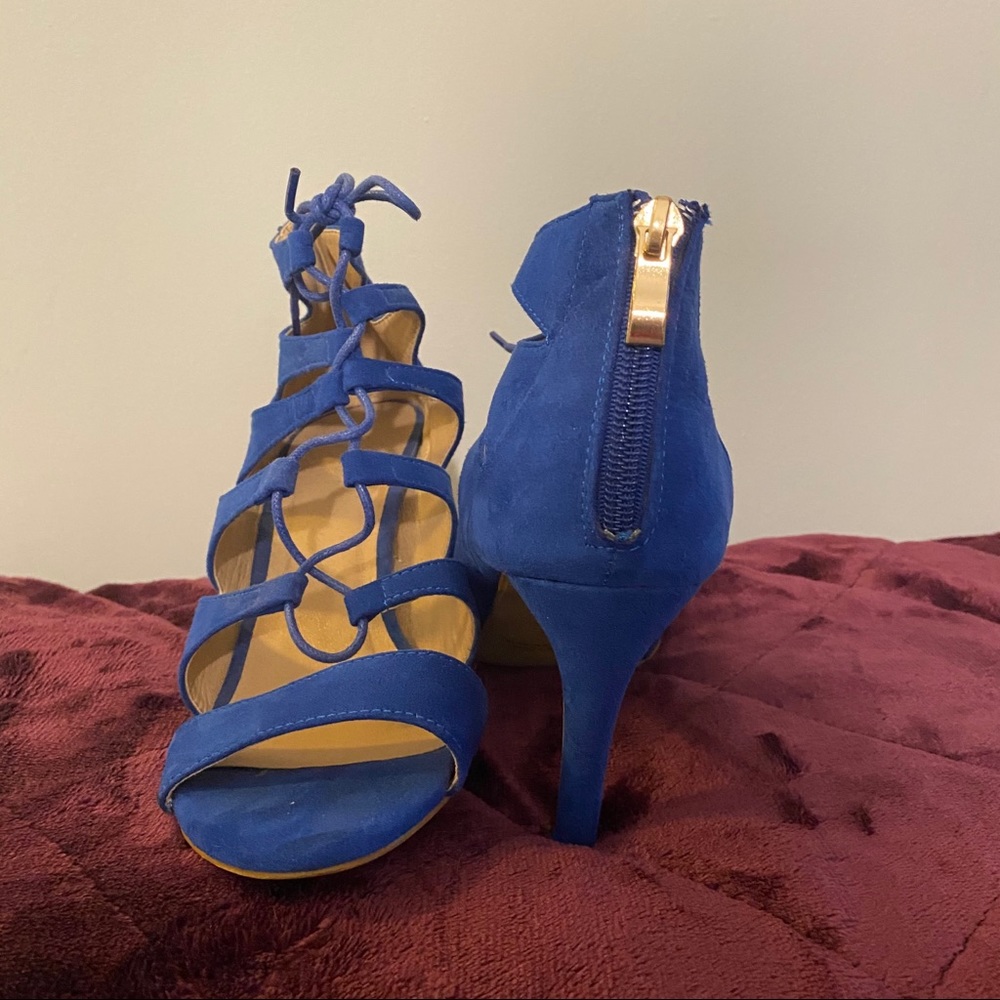 31/2 inch open toe heel